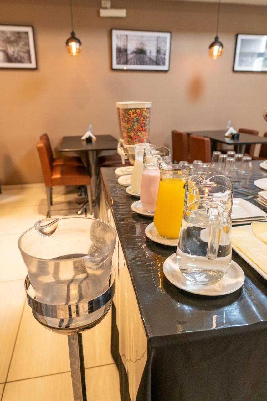 Hotel Everest Córdoba Extérieur photo