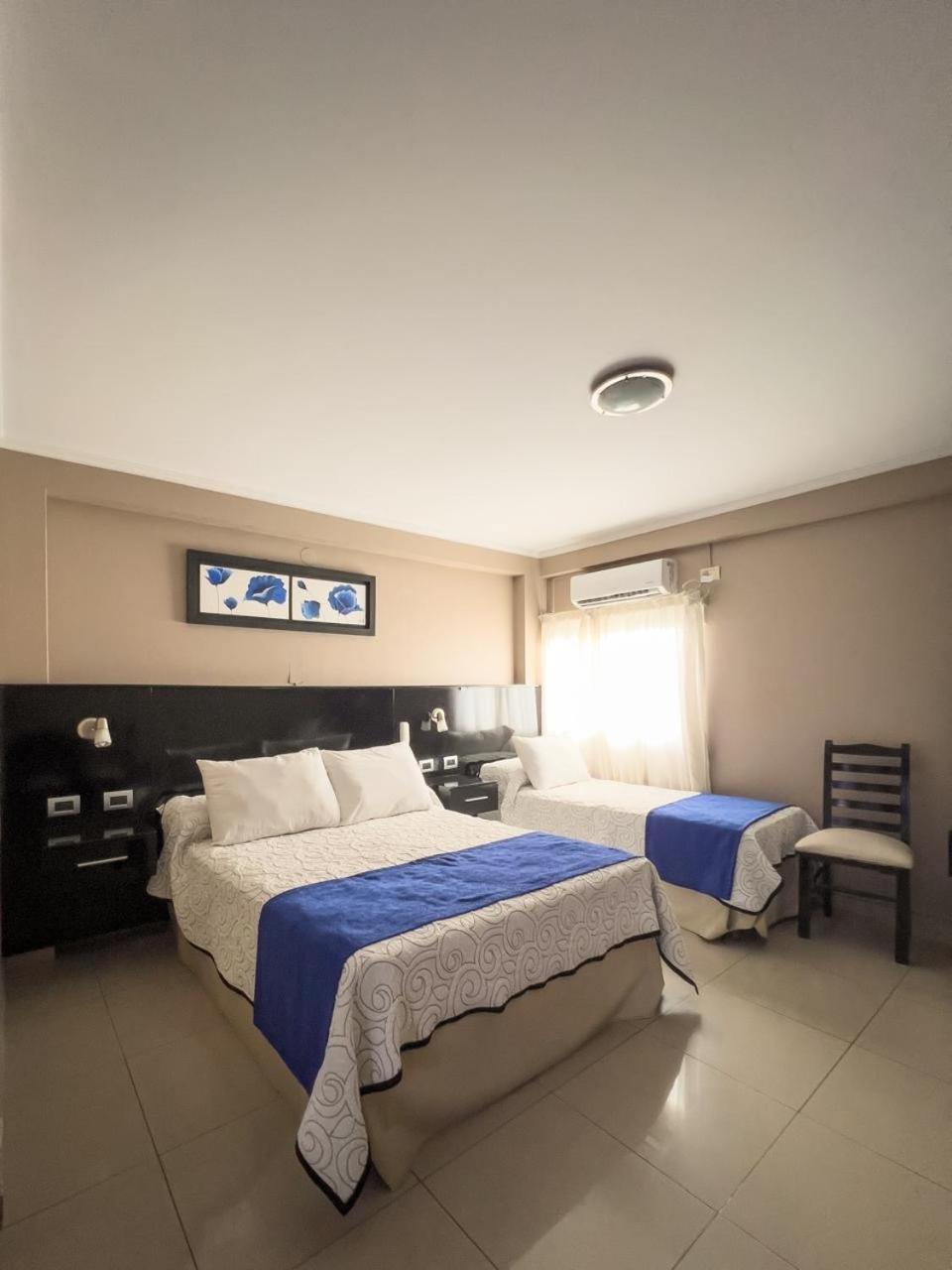 Hotel Everest Córdoba Extérieur photo